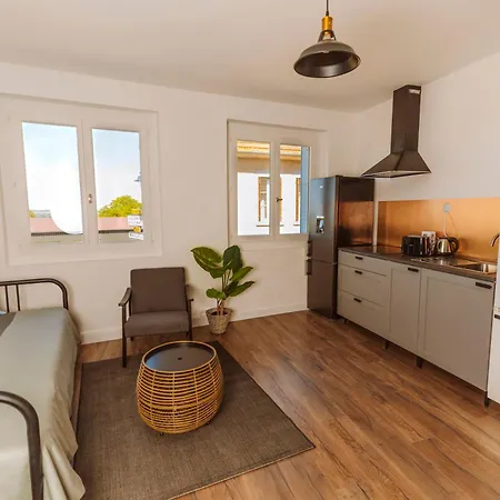 Bel Appartement 35 M 1Er Etage Evaux-les-Bains Exterior photo