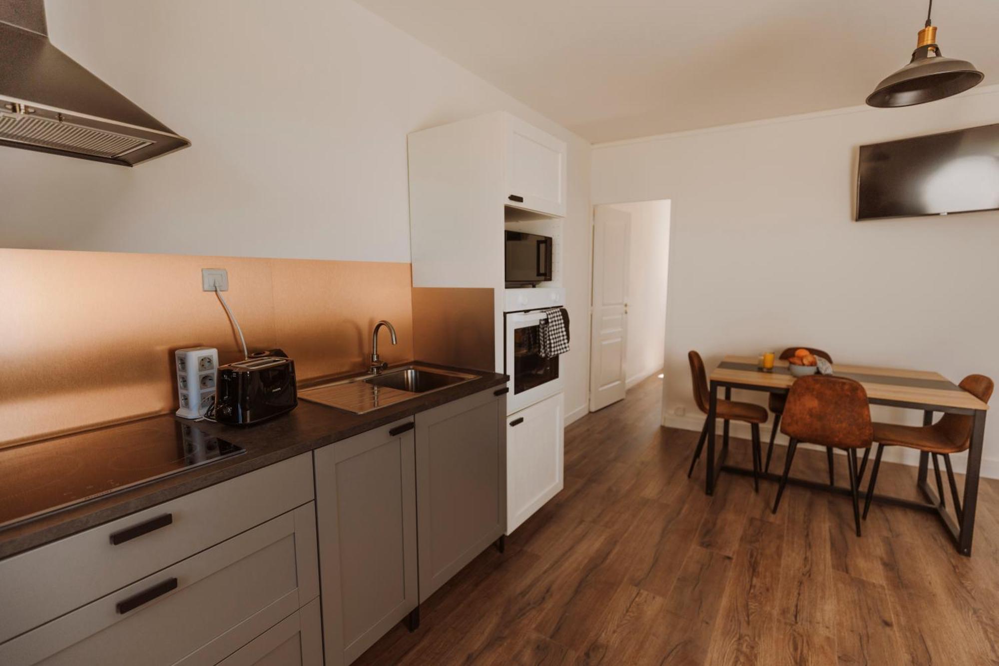 Bel 35 M 1er Etage Apartment *